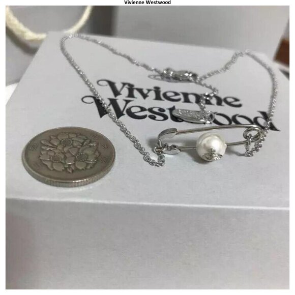 Vivienne Westwood Jewelry - Picture 3 of 7